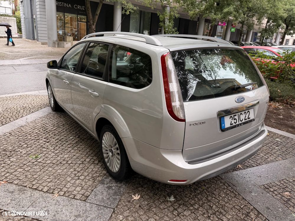 Ford Focus SW 1.6 TDCi Ghia - 4