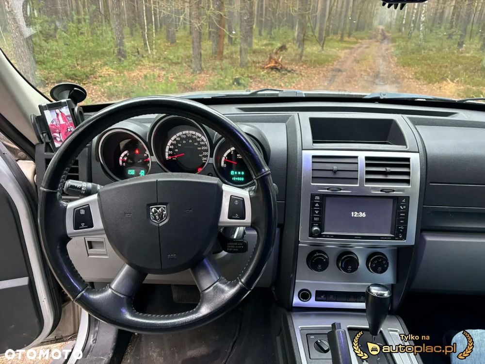 Dodge Nitro 2.8 CRD DPF Automatik SXT - 8