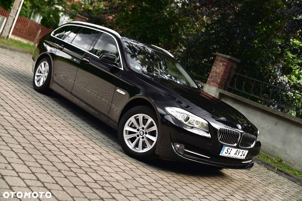 BMW Seria 5 520d - 5