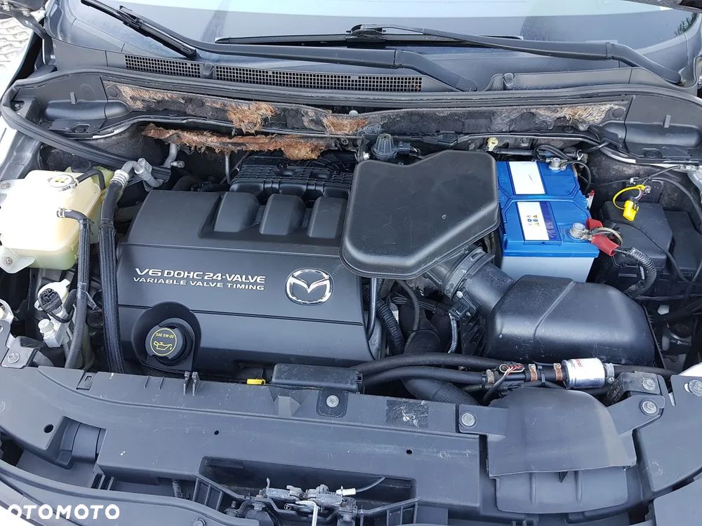 Mazda CX-9 3.7 V6 - 23