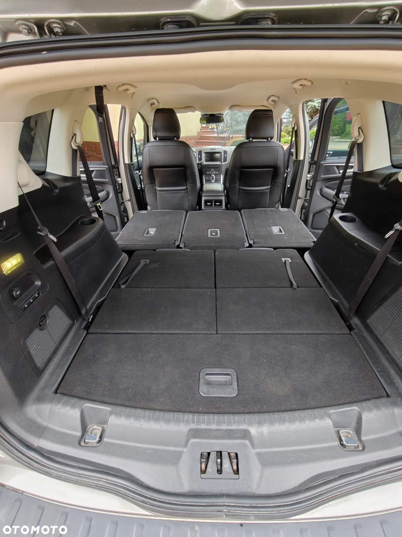 Ford S-Max 2.0 TDCi Titanium PowerShift - 22
