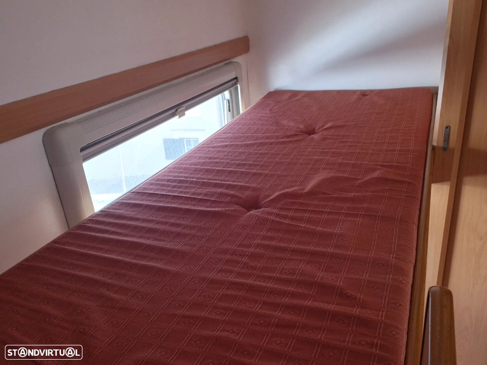 Sky Capuchine FIAT DUCATO 2.8 JTD  - SKY - 7 LUGARES - 6 DORMIDAS - 27