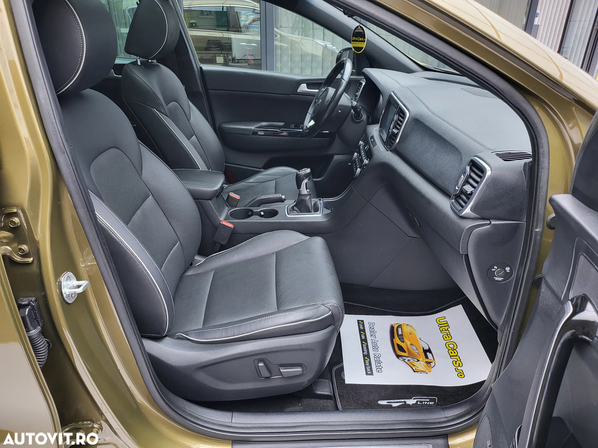 Kia Sportage 2,0 CRDI AWD GT Line - 11