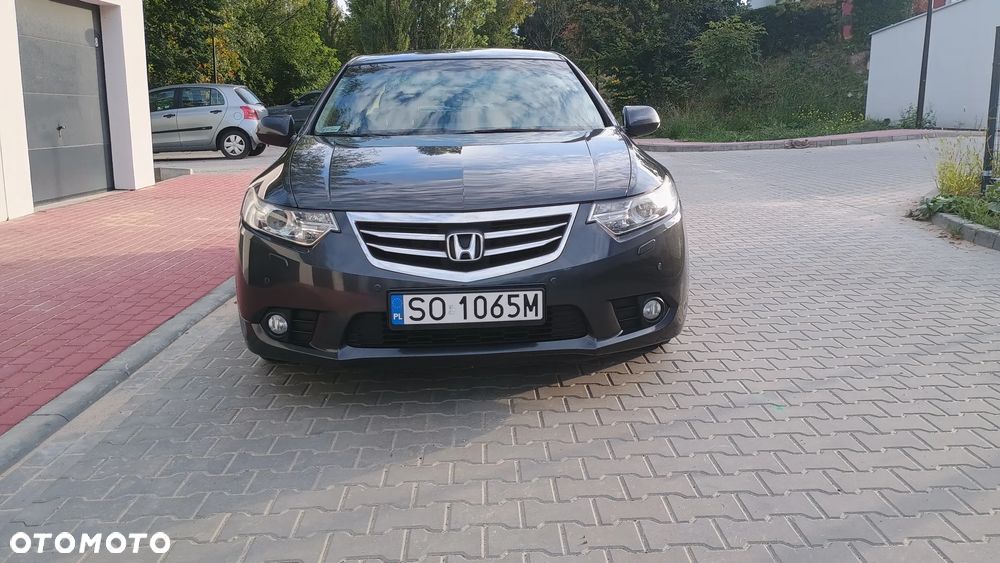 Honda Accord - 2