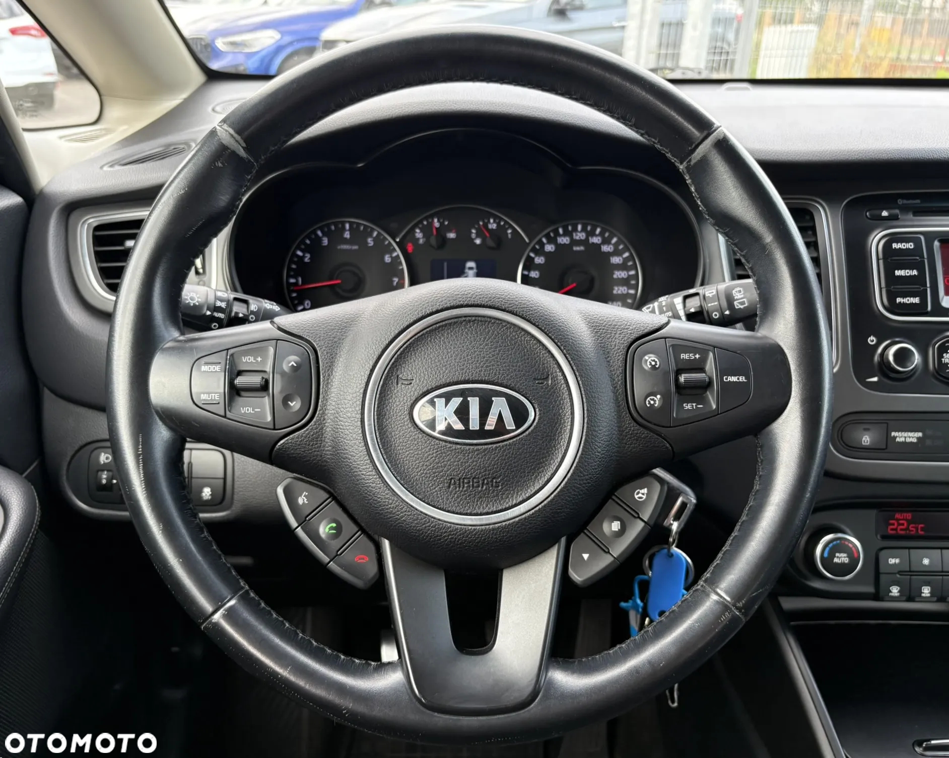 Kia Carens 1.6 GDI M - 13