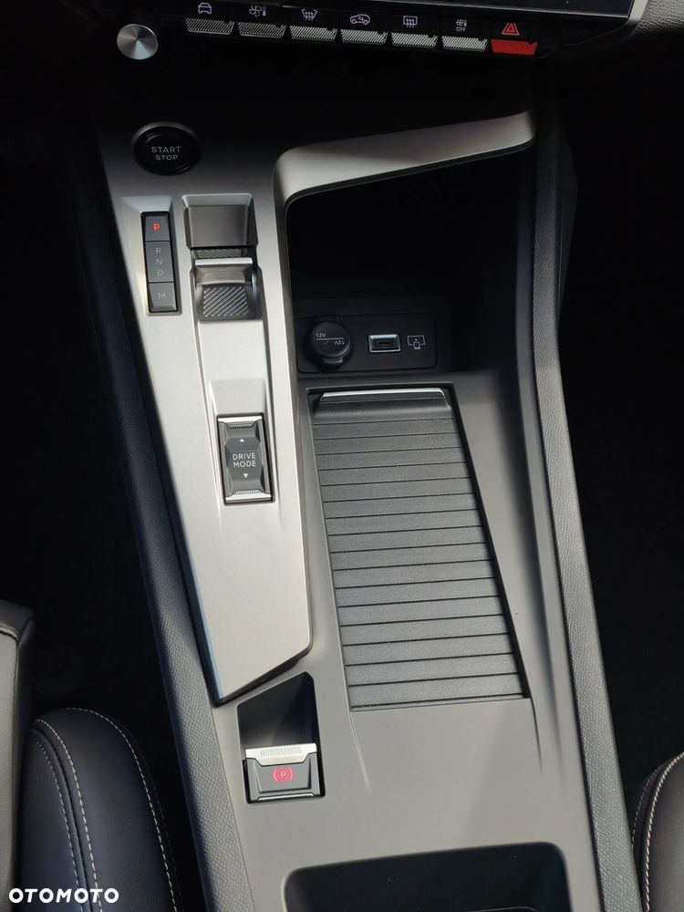 Peugeot 408 1.2 PureTech mHEV Allure S&S e-DCS6 - 20
