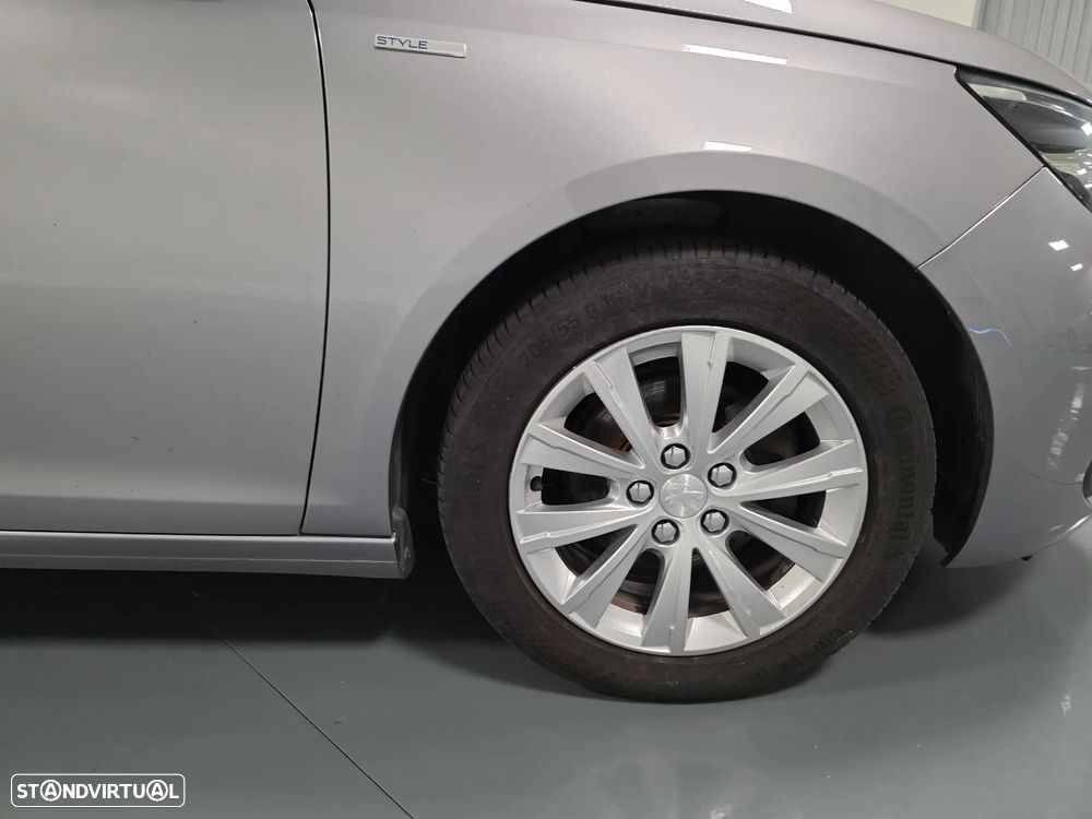 Peugeot 308 SW 1.5 BlueHDi Style - 4