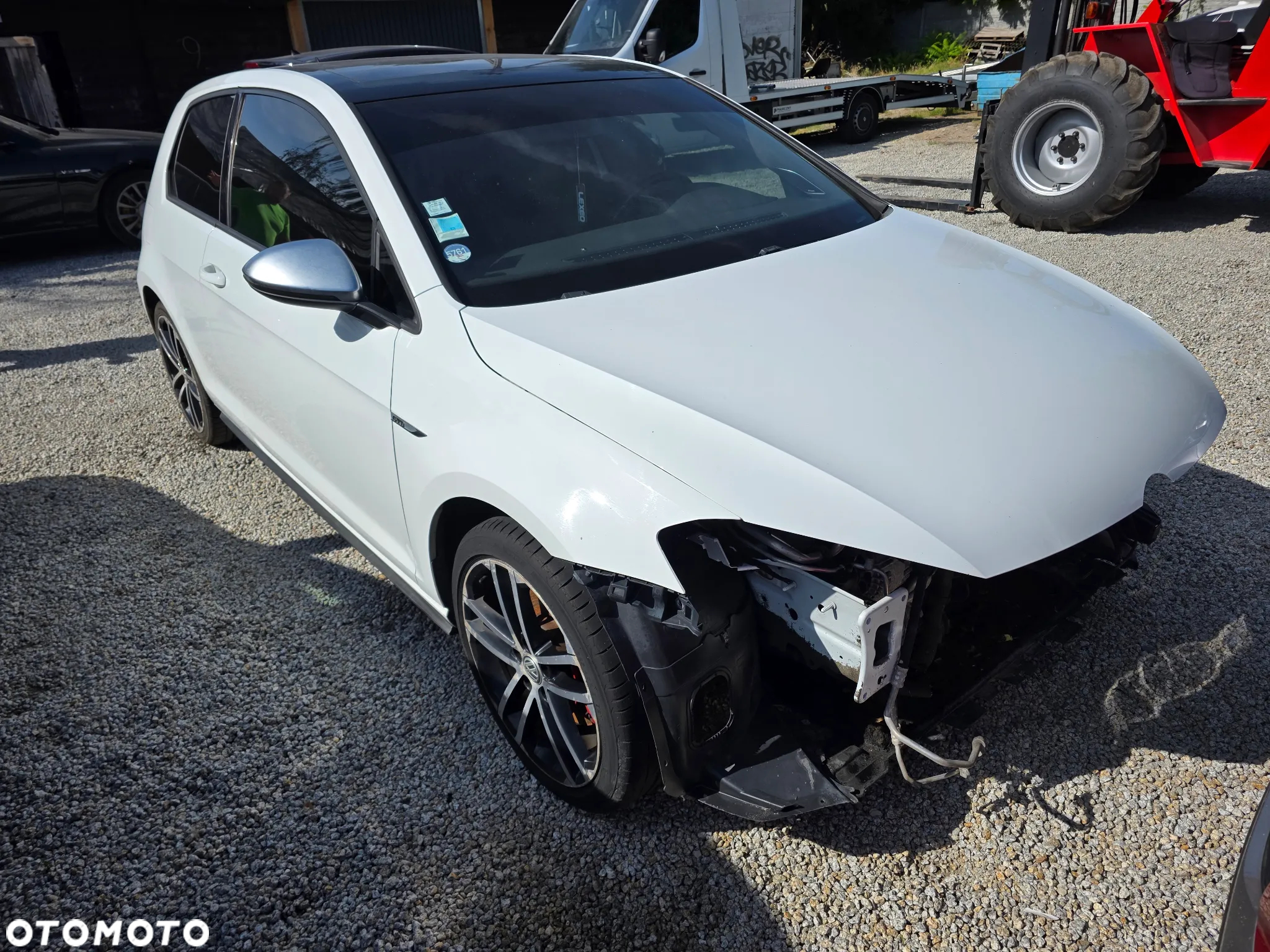 Volkswagen Golf - 3
