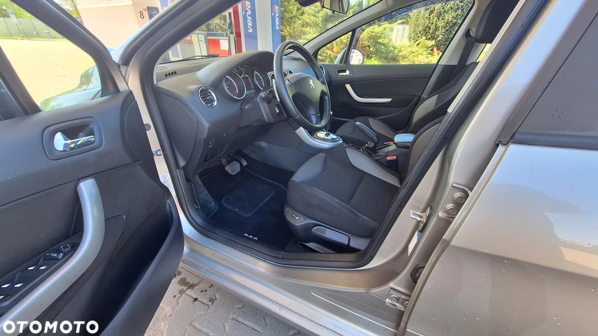 Peugeot 308 HDi FAP 110 EGS6 Platinum - 5