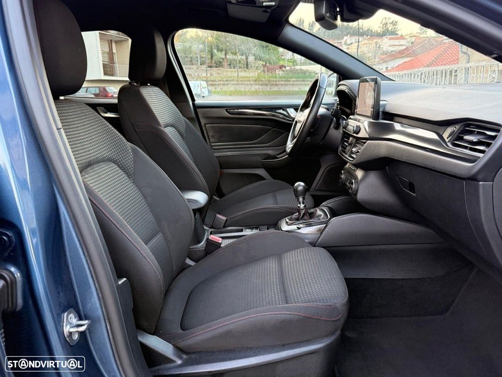 Ford Focus SW 1.5 TDCi EcoBlue ST-Line - 31