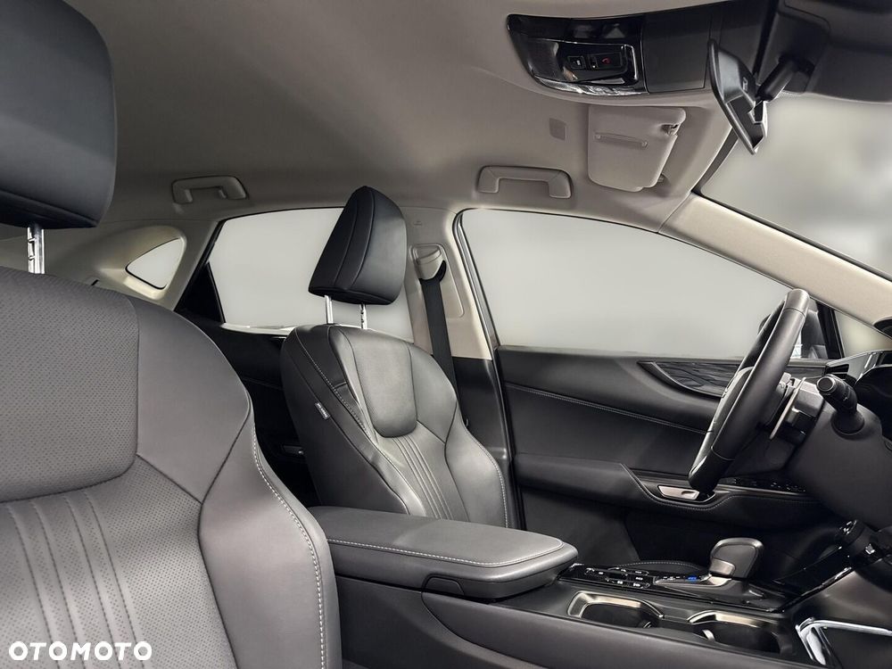 Lexus NX - 19