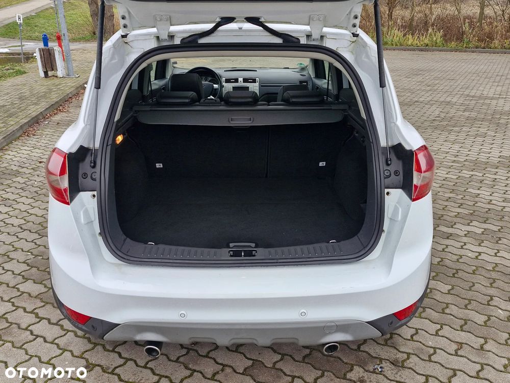 Ford Kuga 2.0 TDCi 4x4 Titanium - 25