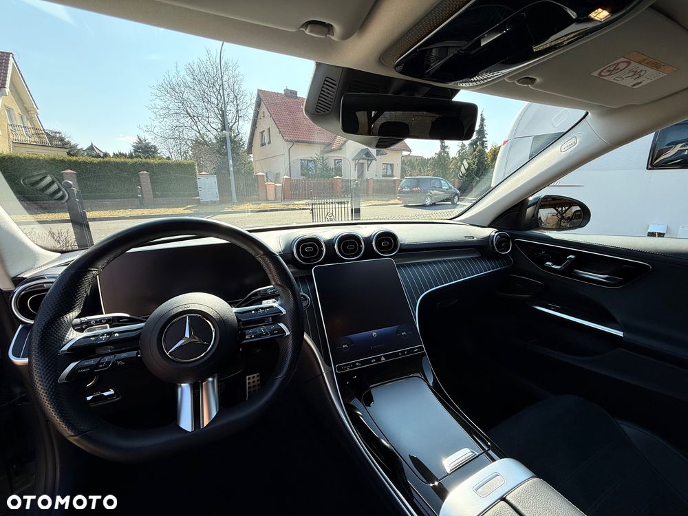 Mercedes-Benz Klasa C 220 d mHEV AMG - 11