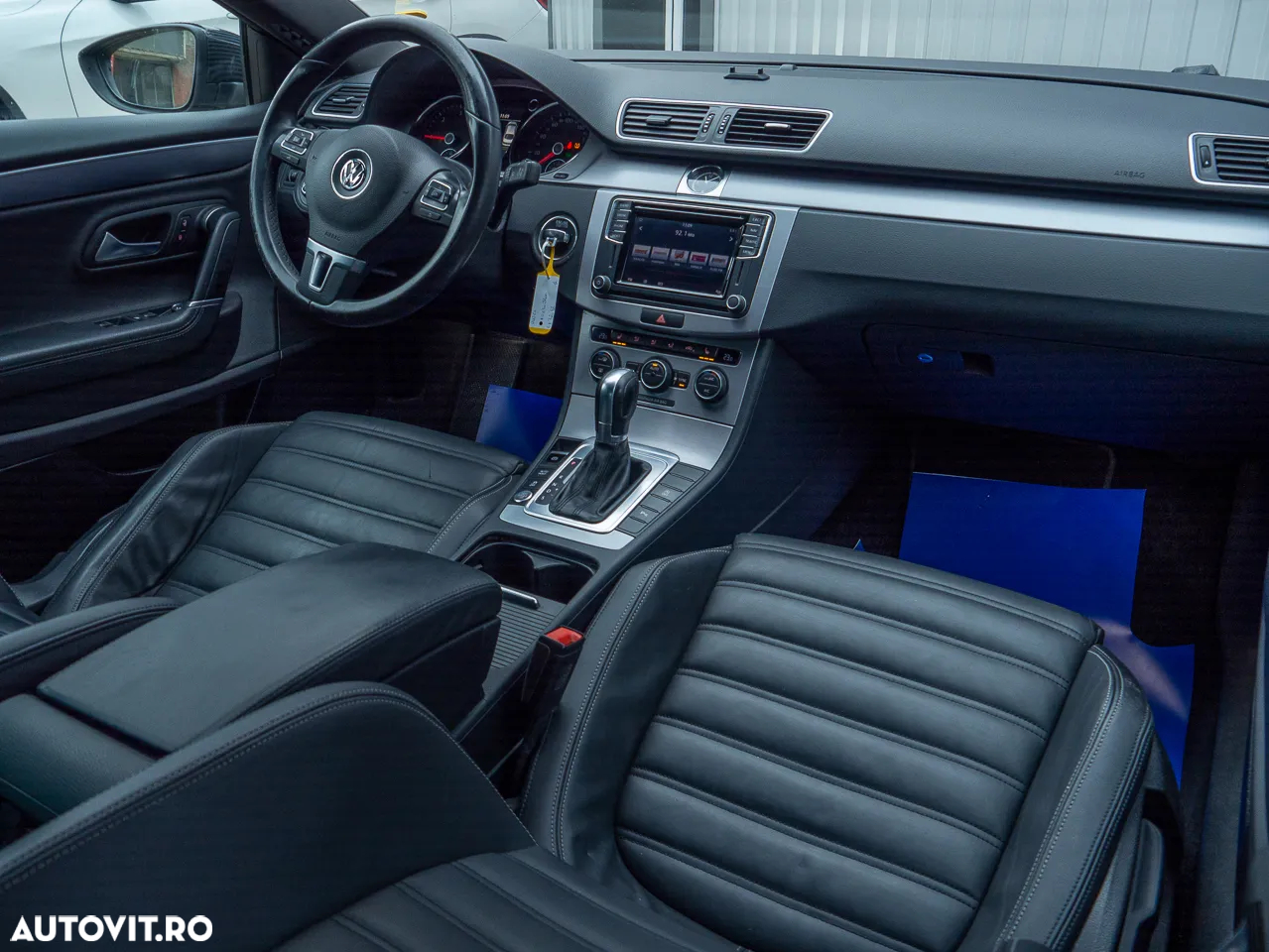 Volkswagen Passat CC 2.0 TDI DSG BMT - 25