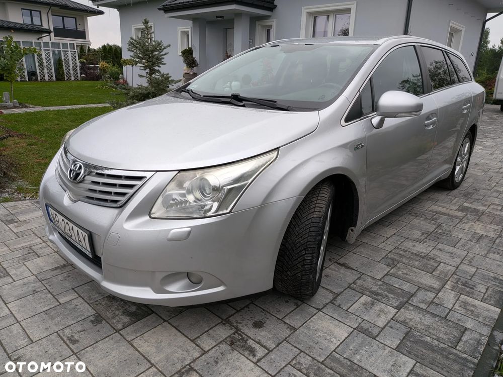 Toyota Avensis 2.2 D-CAT 2010 - 3