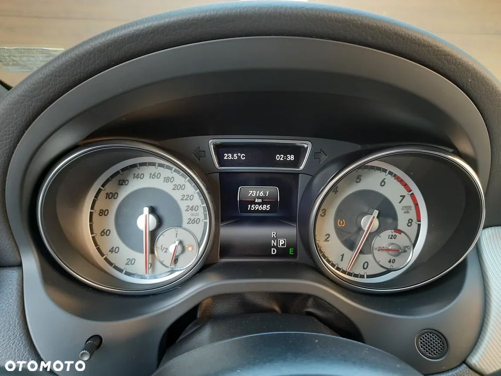 Mercedes-Benz CLA 250 7G-DCT Sport - 23