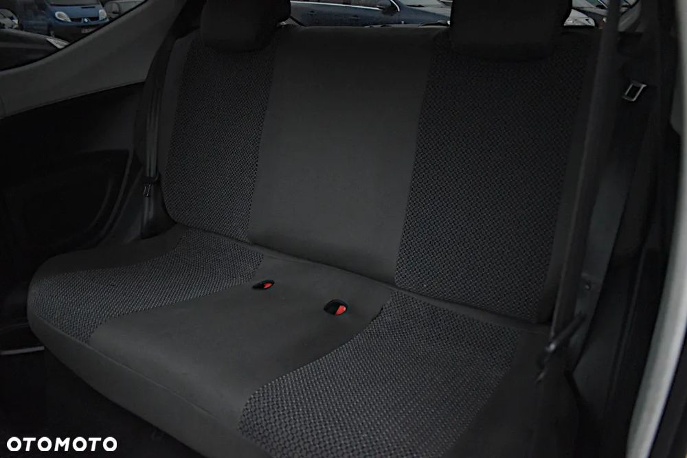 Volkswagen up! take - 7