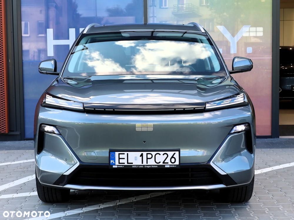 Geely Starray EM-i 1.5 PHEV Max - 37