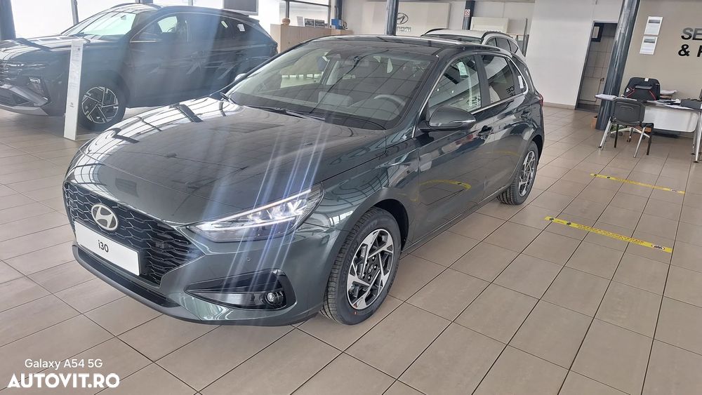 Hyundai i30 1.5 110CP 5DR M/T Comfort - 10