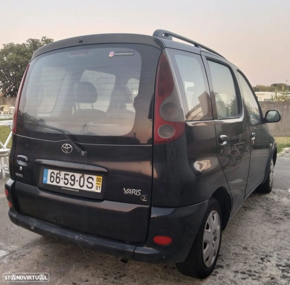 Toyota Yaris Verso 1.3 Luna - 2