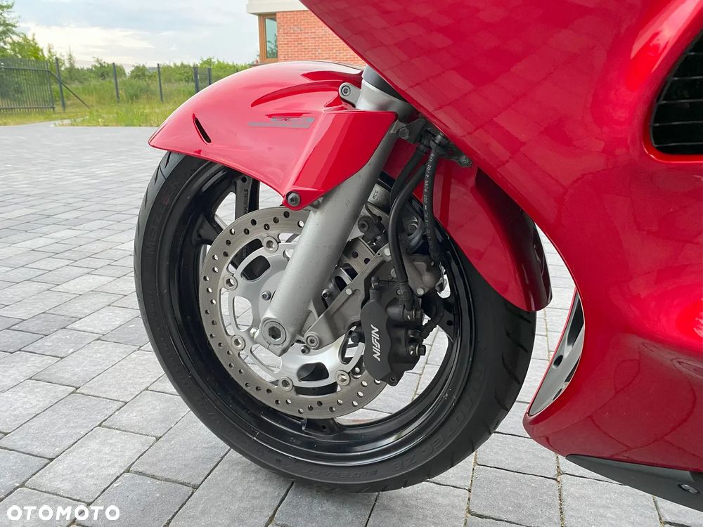 Honda ST - 18