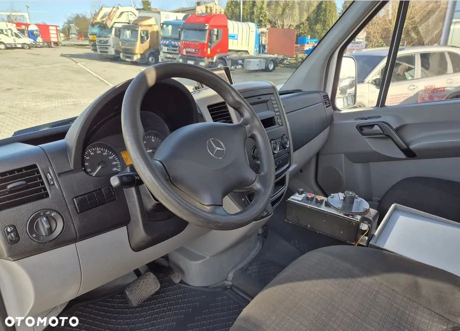 Mercedes-Benz Sprinter 316 CDi / RAMA DO ZABUDOWY / SUPER STAN / BRAK RDZY / AUTOMAT / 2 MIEJSCA / SERWISOWANY - 14