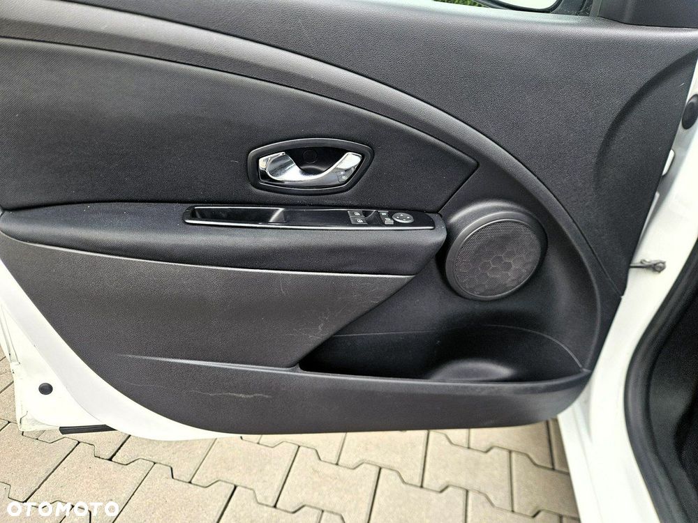Renault Megane 1.6 16V 100 Authentique - 19