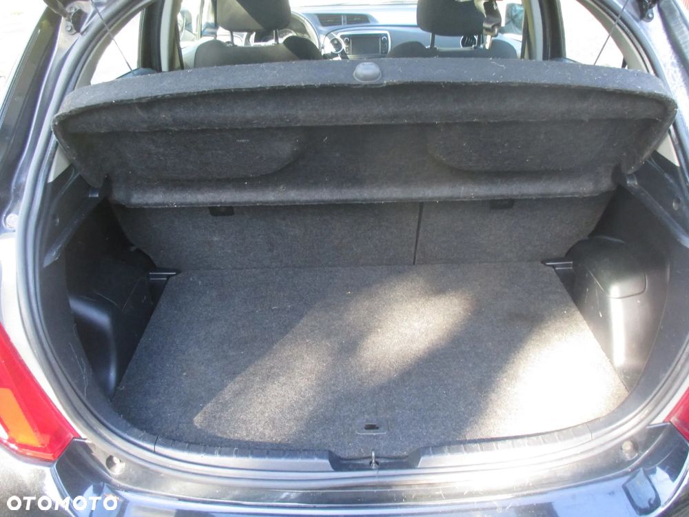 Toyota Yaris 1.33 Life - 14