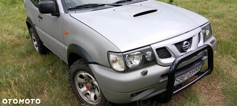 Nissan Terrano 2.7 TDi Sport - 4