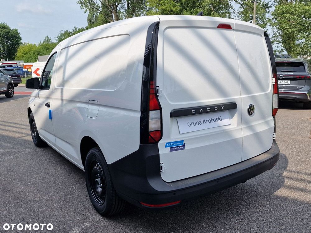 Volkswagen Caddy Maxi Cargo 2.0 TDI Manual - 8