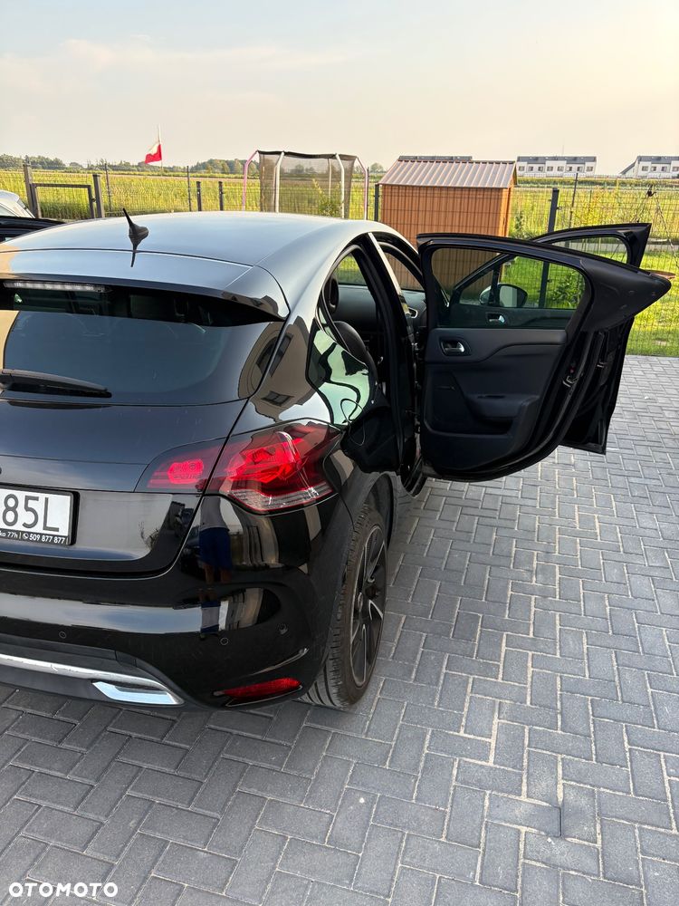 Citroën DS4 1.6 THP SportChic - 4