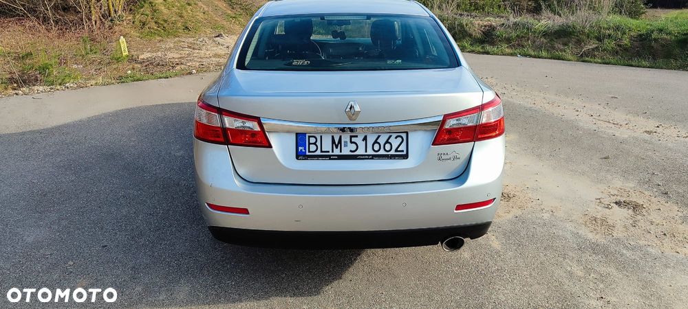 Renault Latitude 2.0 dCi - 7