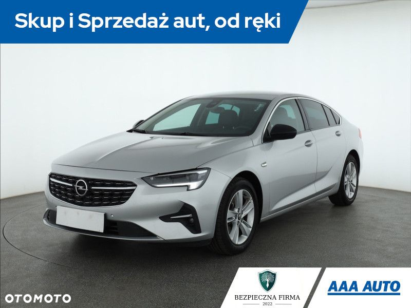 Opel Insignia - 2