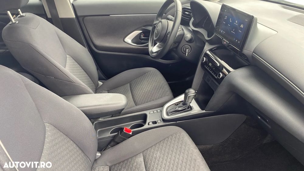 Toyota Yaris Cross 1.5 VVT-i HSD 4x2 Active - 6
