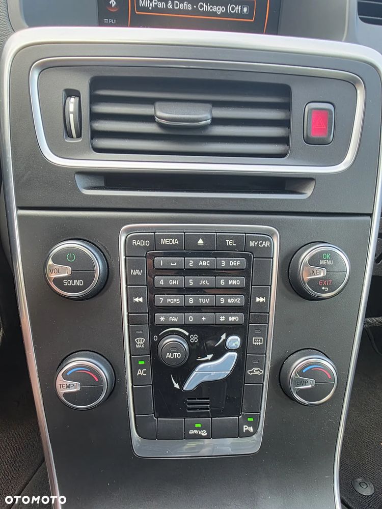 Volvo V60 D2 Edition - 4