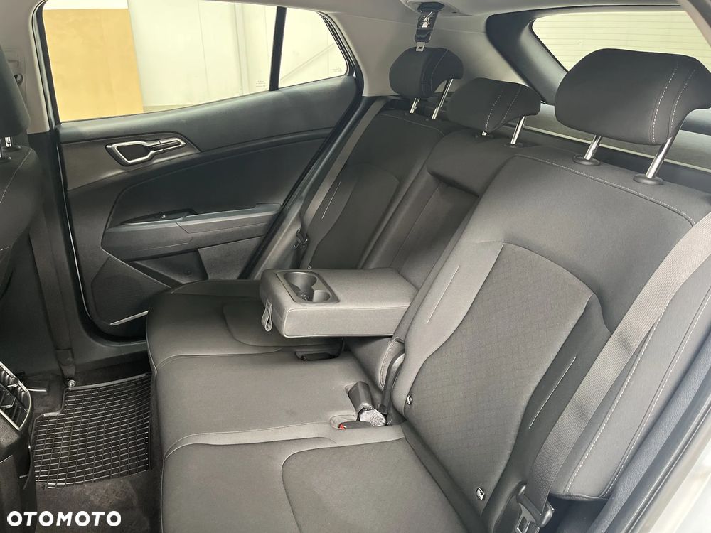 Kia Sportage 1.6 T-GDI MHEV M 2WD DCT - 17