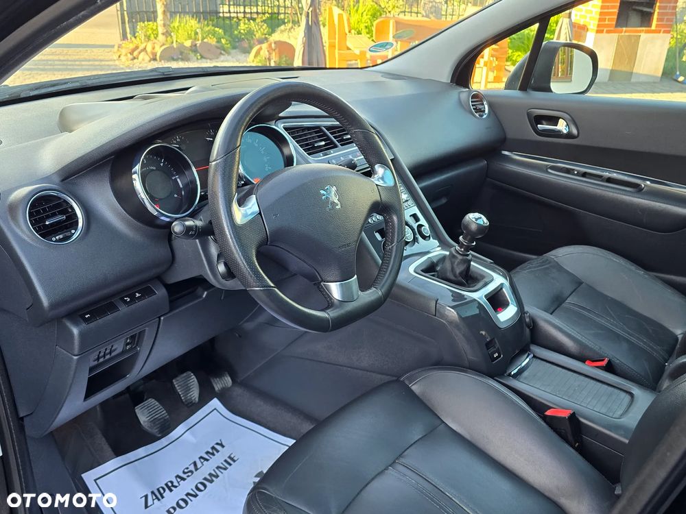 Peugeot 5008 HDI 150 Allure - 28