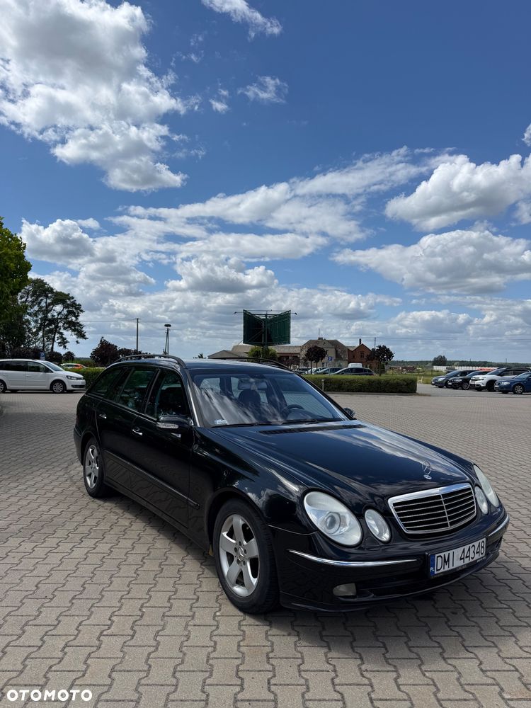 Mercedes-Benz Klasa E 320 CDI T Avantgarde - 2