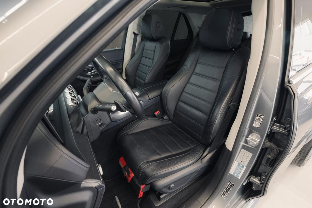 Mercedes-Benz GLE 450 4Matic 9G-TRONIC AMG Line - 13