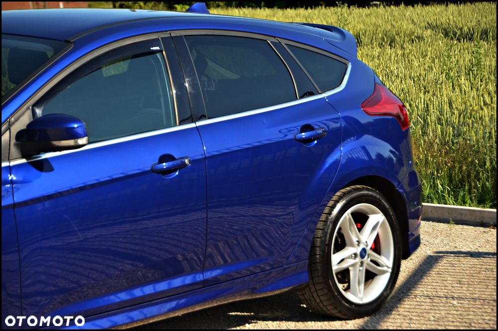 Ford Focus - 13