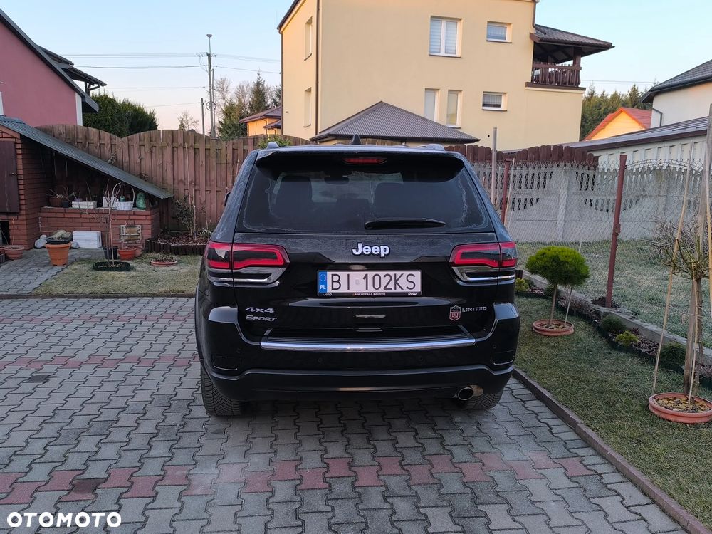 Jeep Grand Cherokee - 6