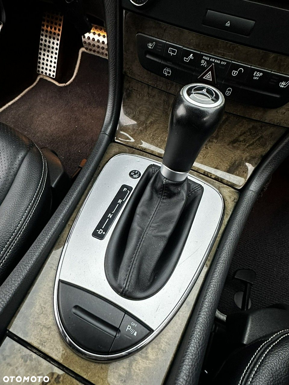 Mercedes-Benz Klasa E - 14
