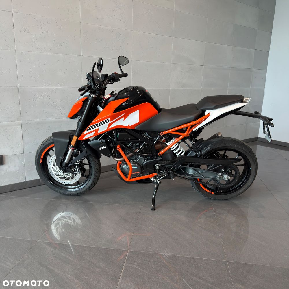 KTM Duke 125 - 8