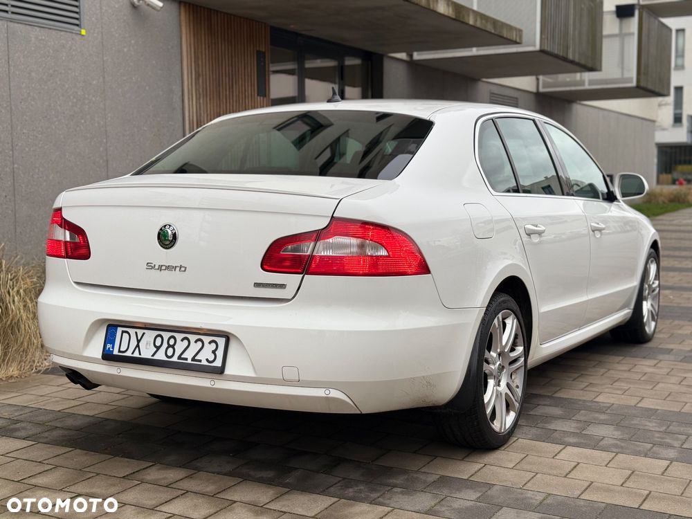 Skoda Superb - 19