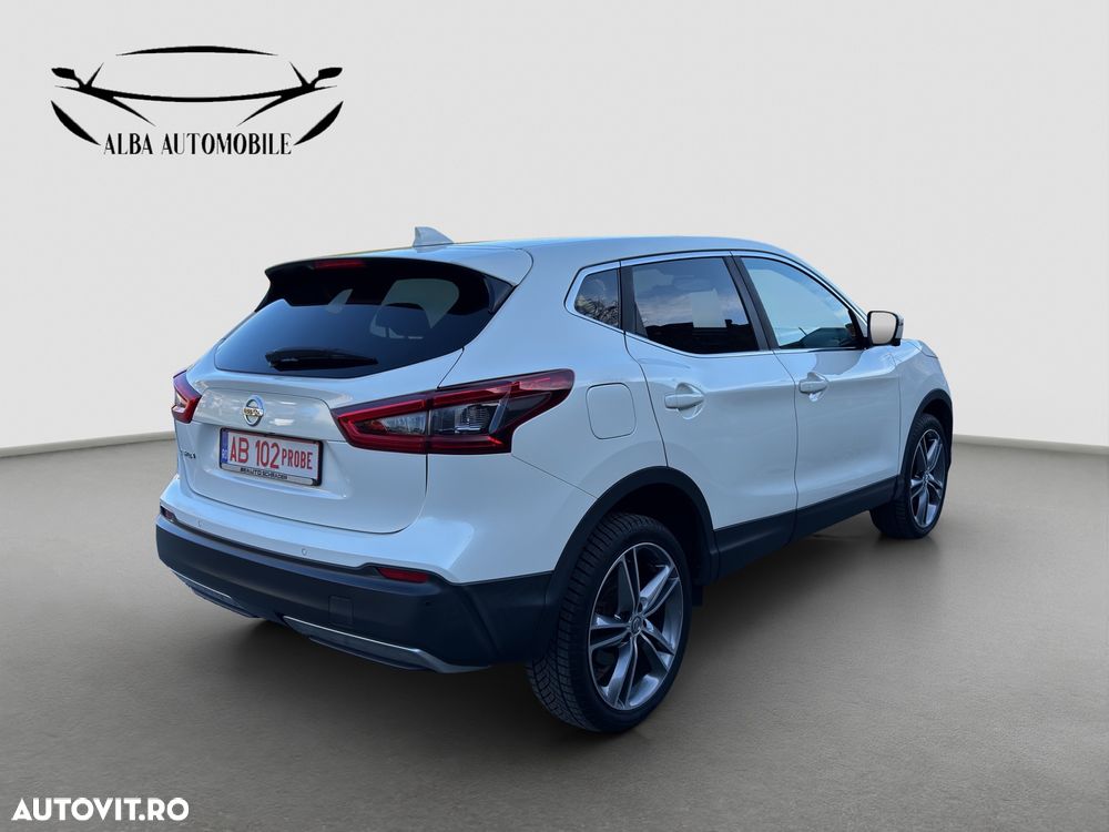 Nissan Qashqai 1.6 DCI N-Connecta - 4