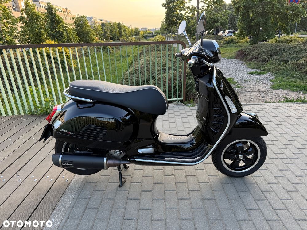 Vespa GTS - 6