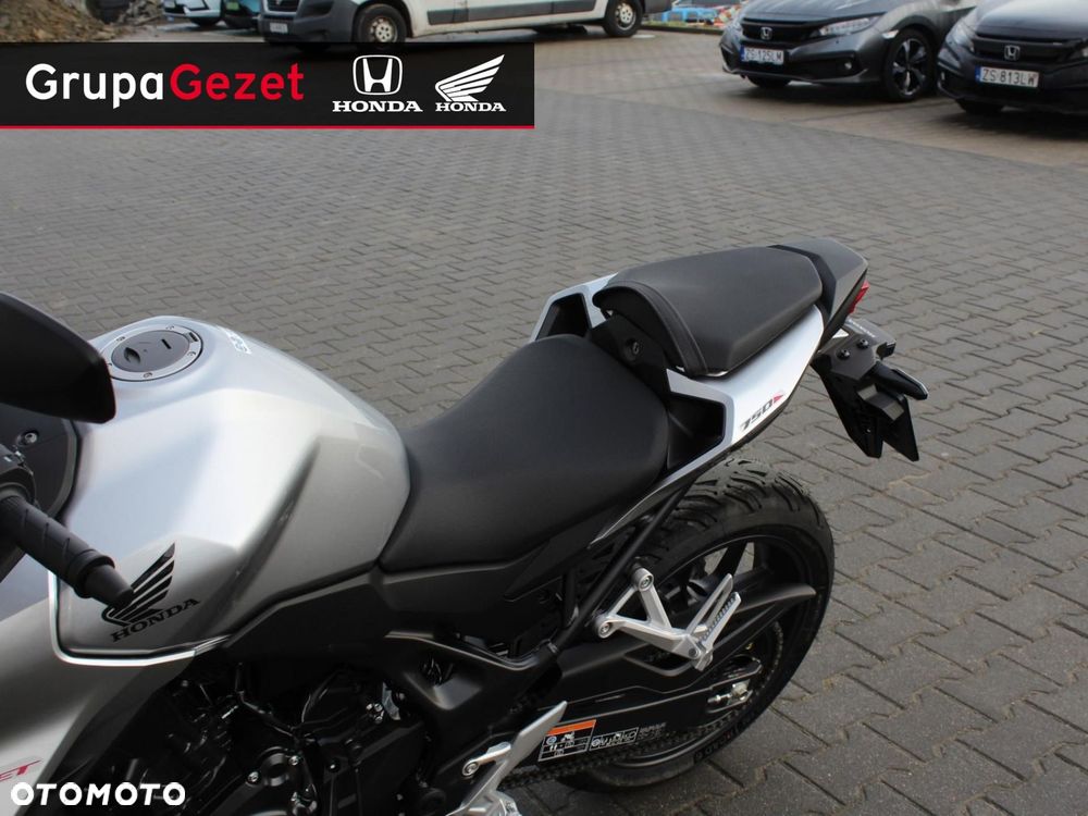 Honda CB - 9