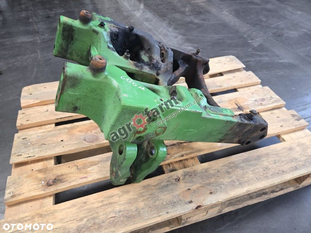 Wspornik osi przedniej John Deere 6120M 6115R - 3