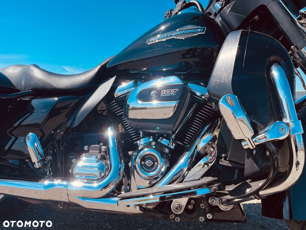 Harley-Davidson Touring Street Glide - 5