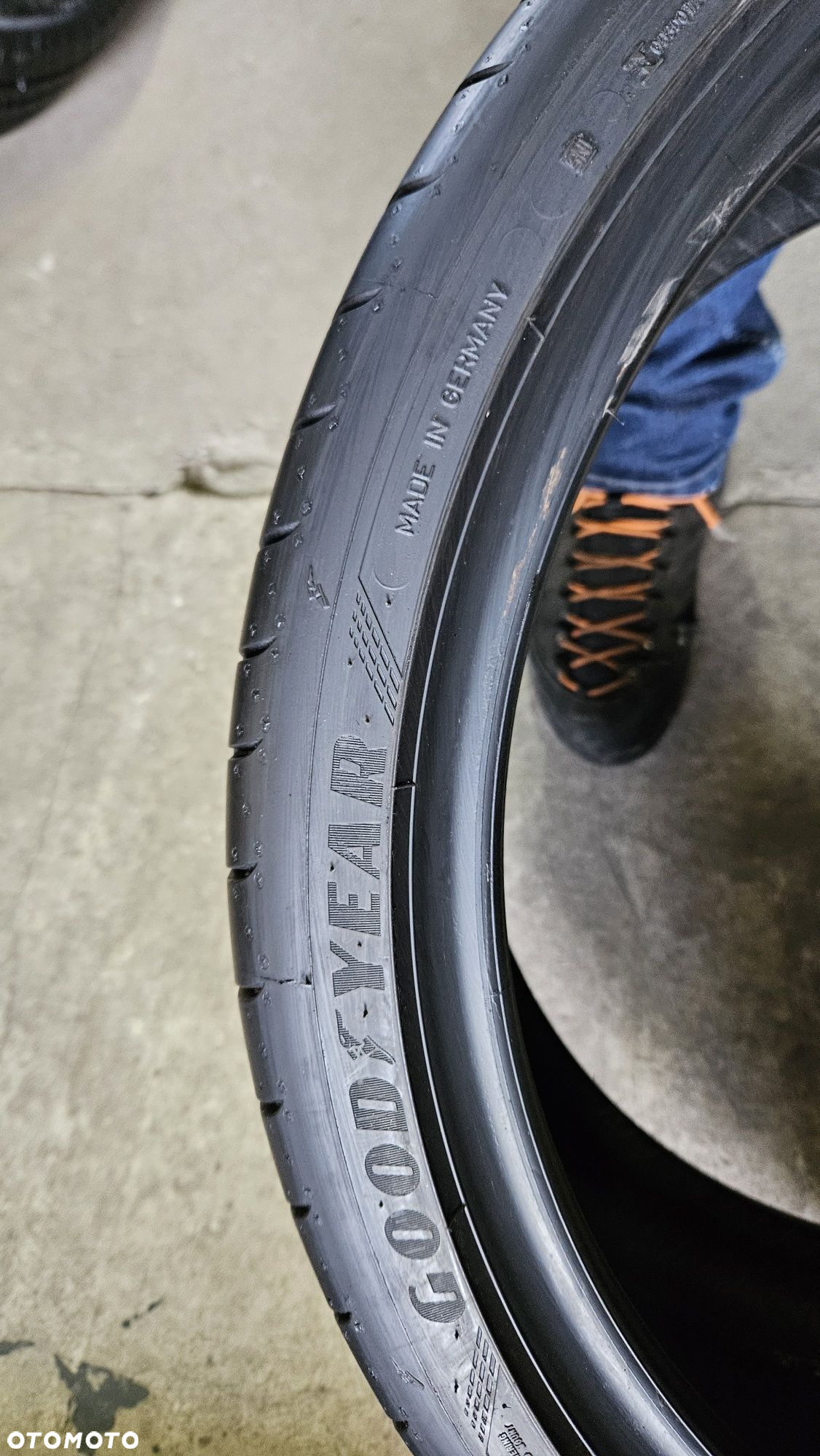 opony używane 275/30R20 Goodyear EAGLE F1 asymetric 5 RSC RUNFLAT - 6